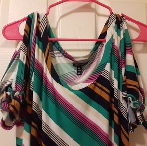 XL Striped, shoulderless short sleeve dress